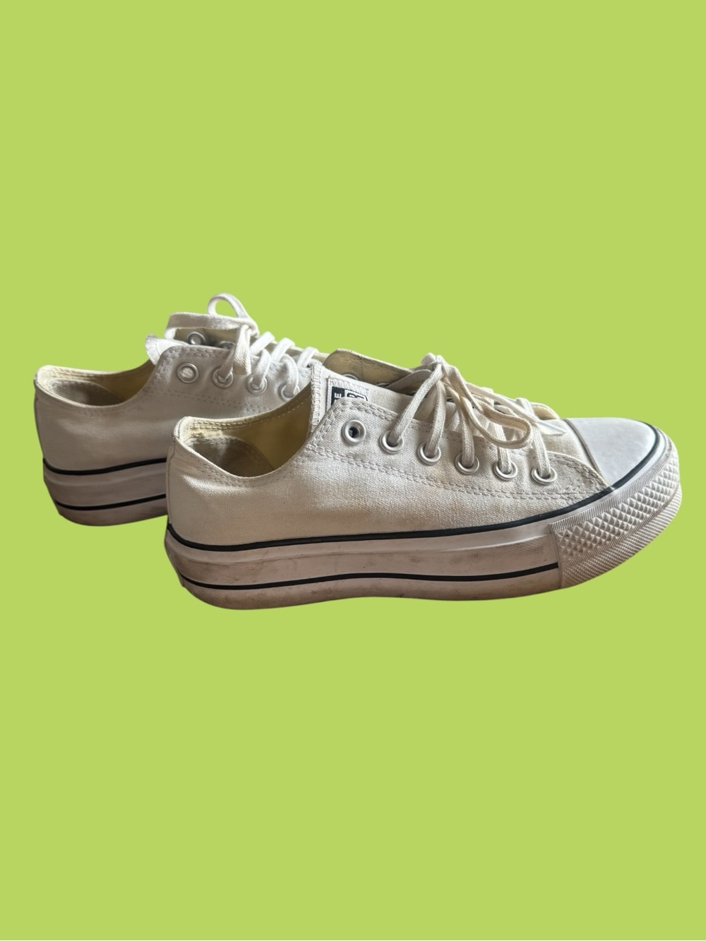 Women’s Low-Top Canvas Platform Sneakers in White
